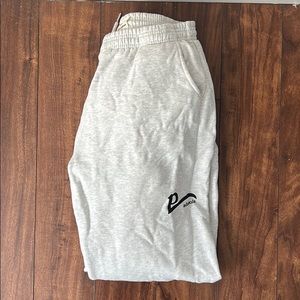 Adanola x pernille teisbaek sweats